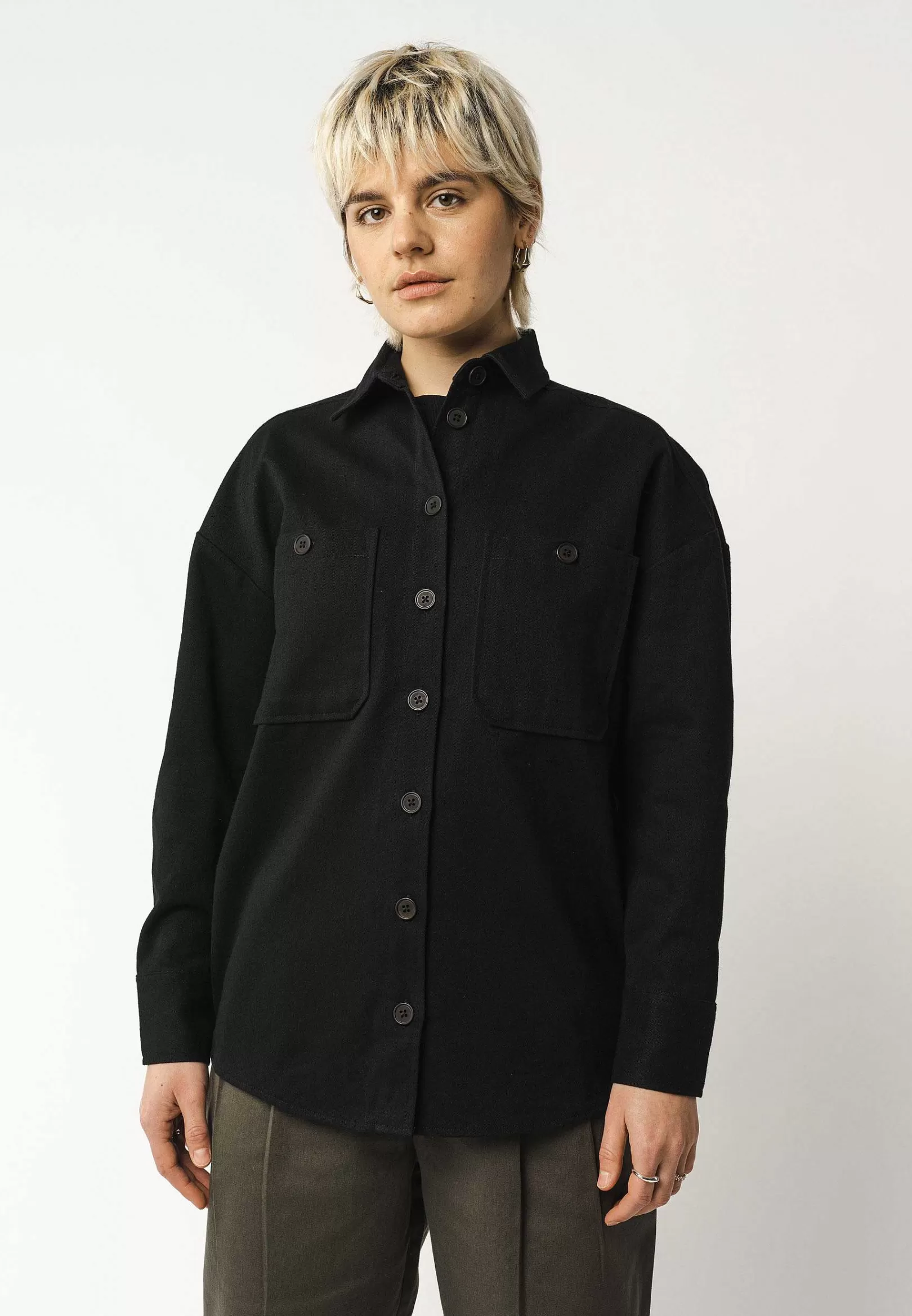 New Overshirt Style Esha Damen Blusen